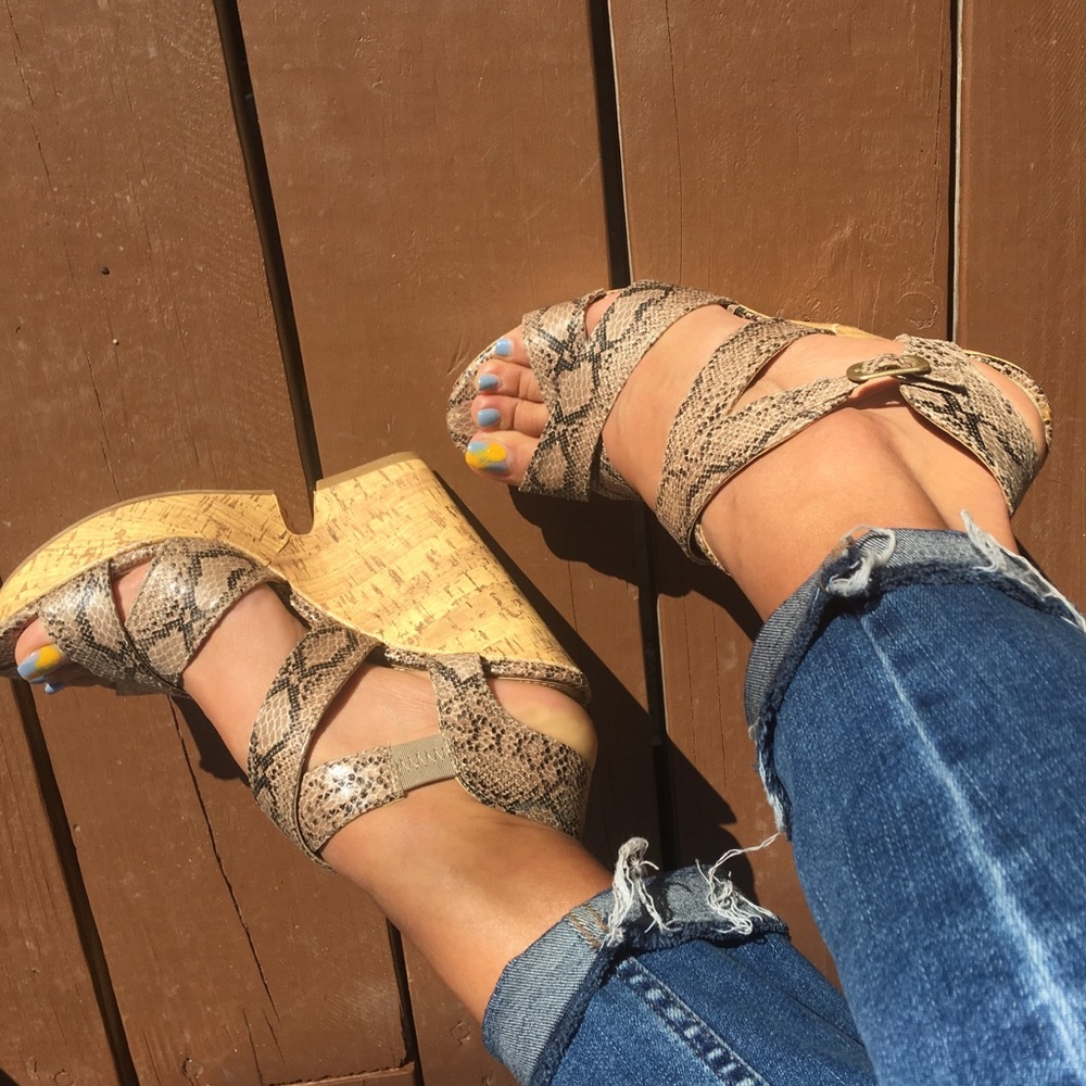 ✨SUPER-SALE✨Chinese Laundry Leopard shoes